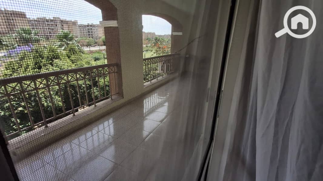 2 1260ce4c-2f87-41f6-8fa6-9efe386a2e4e. jpeg