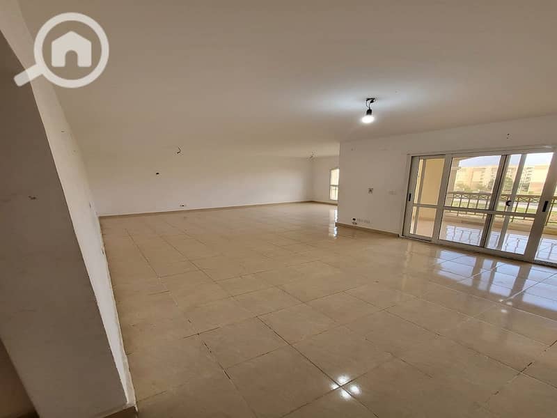 27 7fc6ea73-c4aa-46b6-a185-66a244db0484. jpg