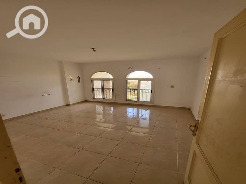 32 b84621fa-a230-4950-af85-dcb7d86dda42. jpg