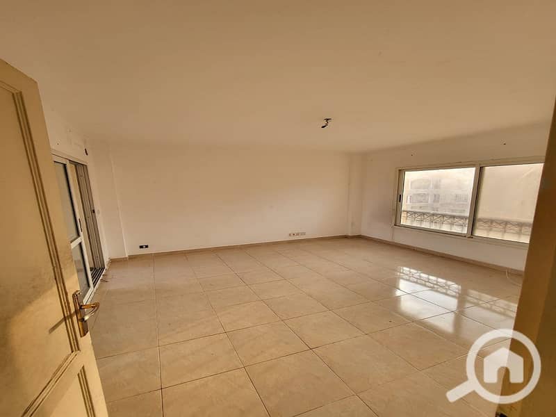 34 e5352800-532b-4f7b-a436-67a97b915185. jpg