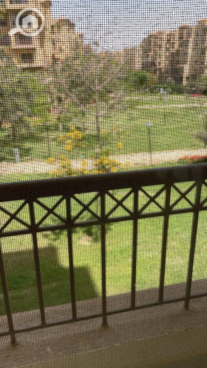 23 a8286ae5-90e6-481d-a36e-7423d586f731. jpg