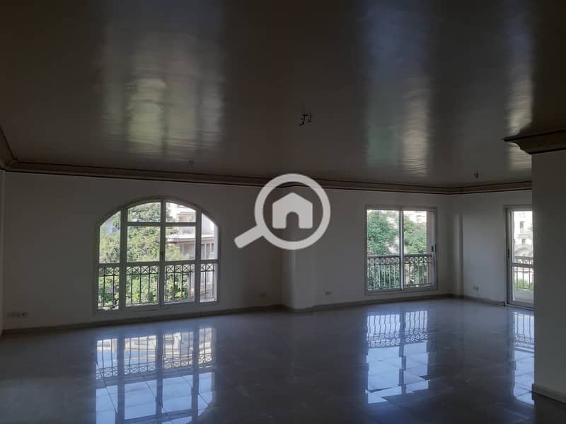 38 0618b446-0112-49e8-993e-a356a02543a8. jpg