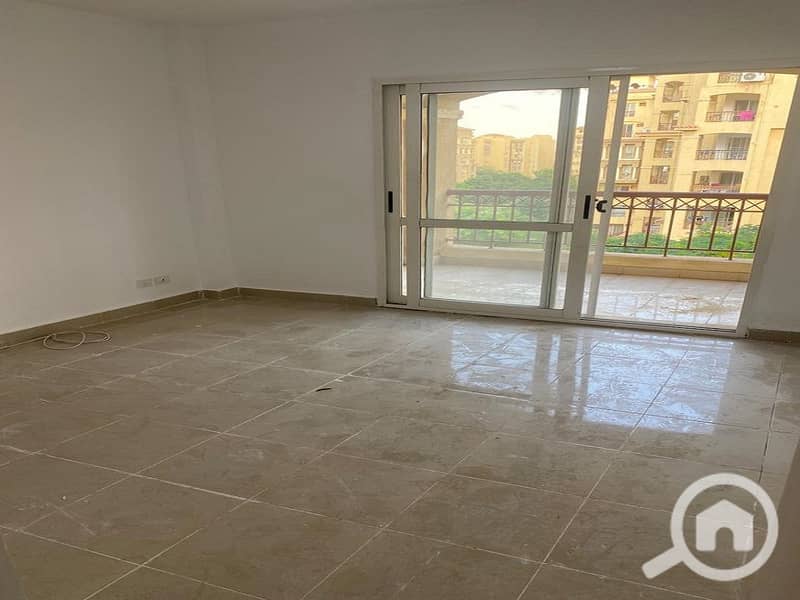 6 44e19bde-ccfe-4b95-9fb8-f23317c9da44. jpg