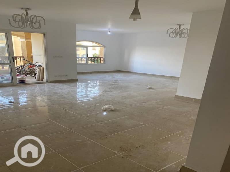 10 e1df116e-8f08-428e-88db-71503b4b9f7a. jpg