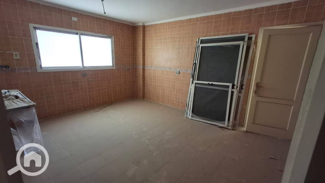 7 ededbaa6-2d55-4a4f-bb0c-05d04836b1b0. jpg