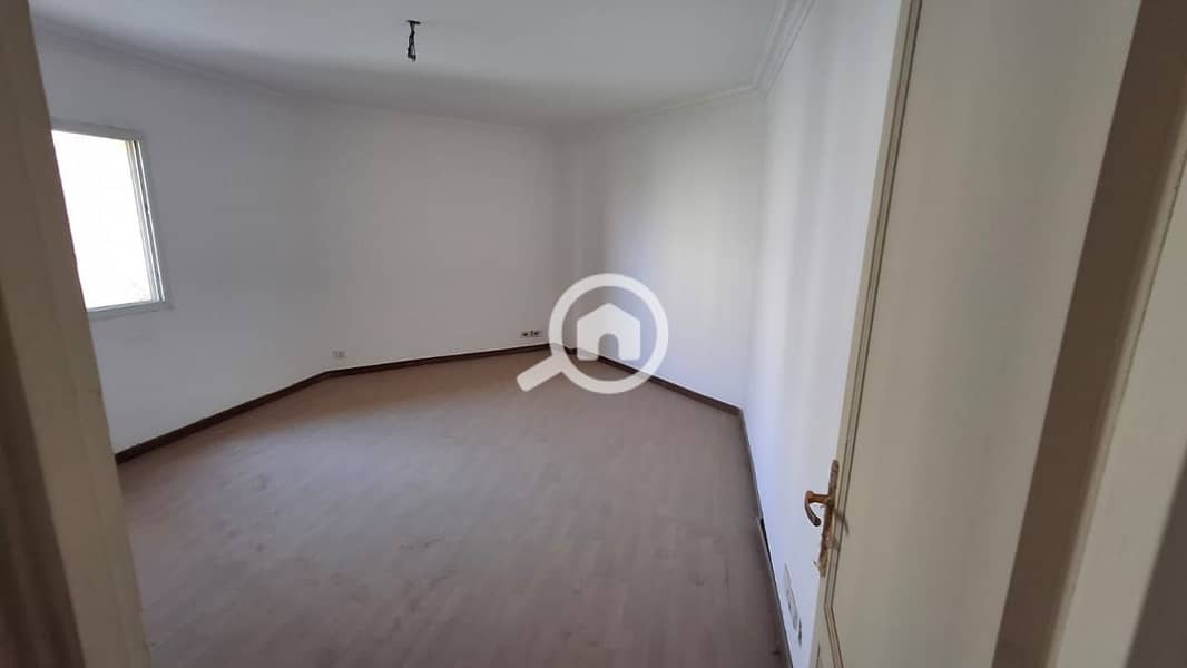 11 5ac87bc5-42fa-4536-baf5-1be1d6228984. jpg