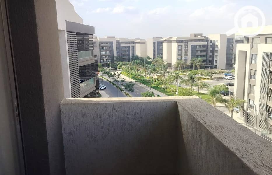 4 3a5fde07-80ec-4d52-9049-f1702632f1c4. jpg