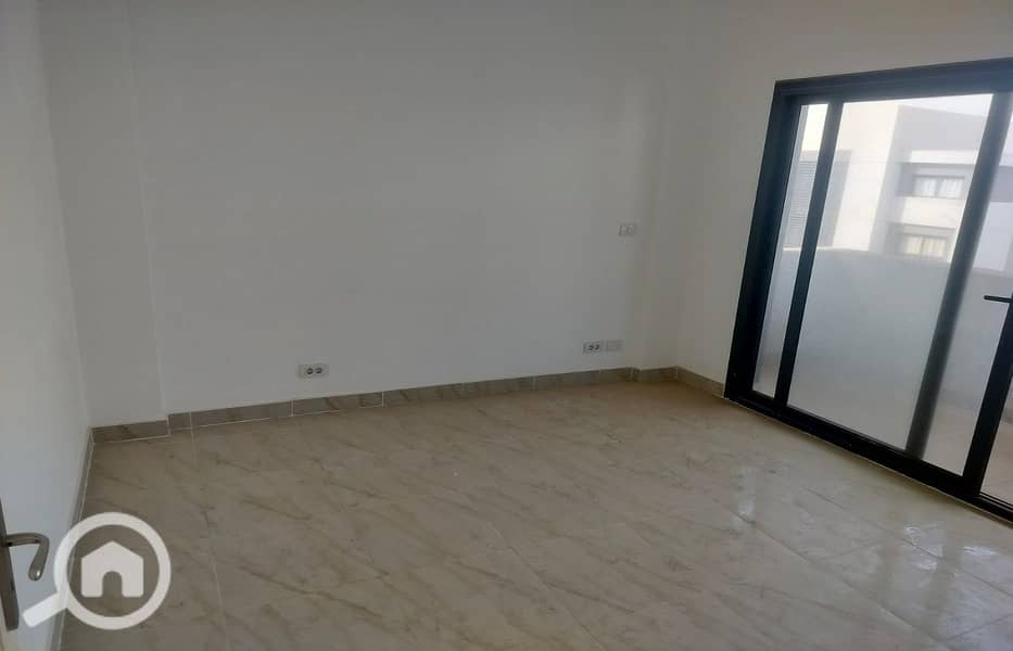 11 d4594709-c039-4377-8587-c8c29d2e415e. jpg