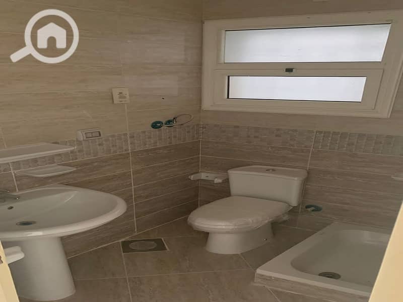 7 WhatsApp Image 2022-10-26 at 2.18. 16 PM. jpeg