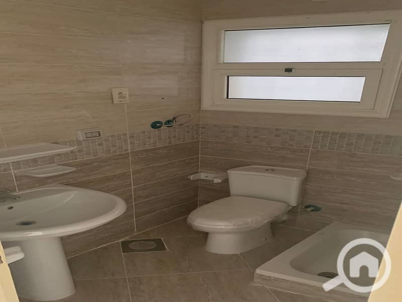 9 WhatsApp Image 2022-10-26 at 2.18. 16 PM. jpeg