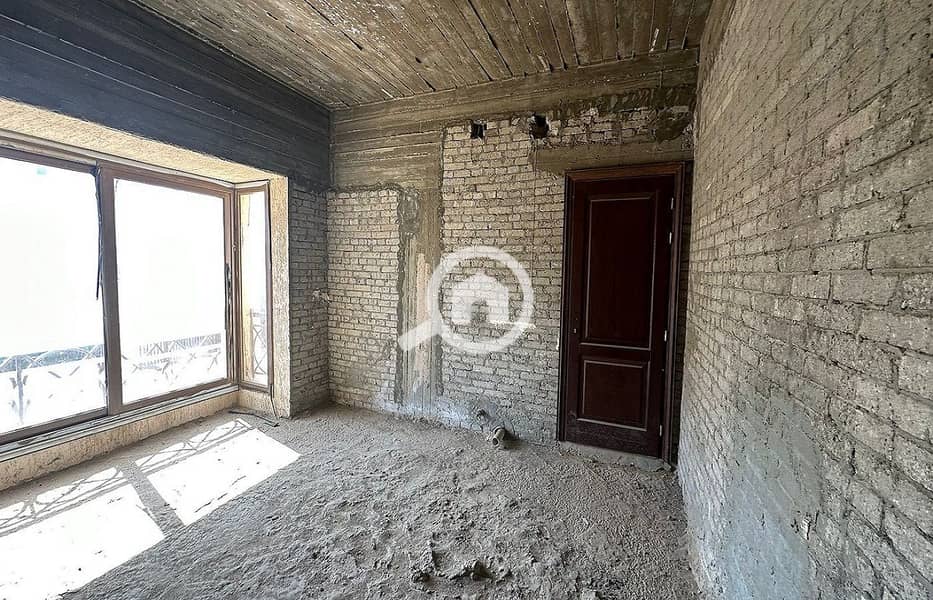 7 31f47486-b7d3-4c2a-b65d-b20eb7b23d38. jpg