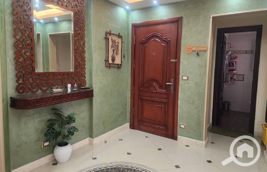 5 083b2426-7074-4d4f-bfec-fe9f1a832b51. jpg