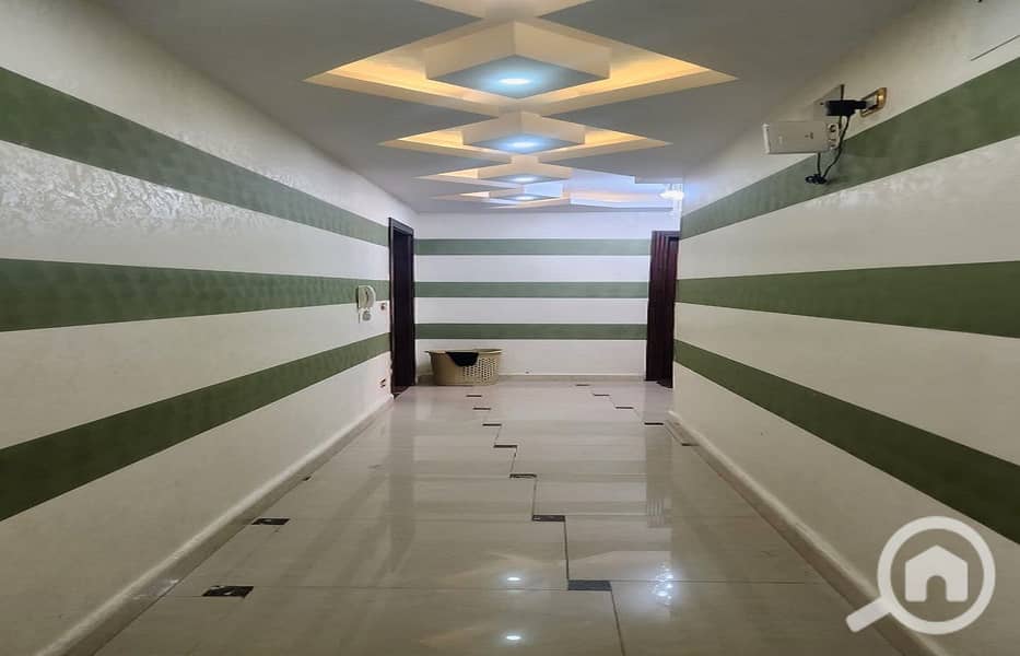 14 a344bf40-f185-43a5-a4aa-fea42a1376c6. jpg