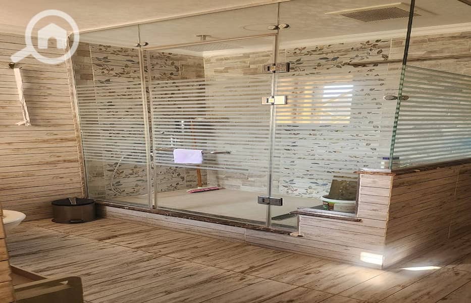 15 14b7f93d-ff94-4940-937c-ad32d2e13309. jpg