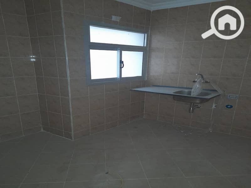 6 5bbeb99e-8eca-4f70-b33f-2db93e5c9a0b. jpg