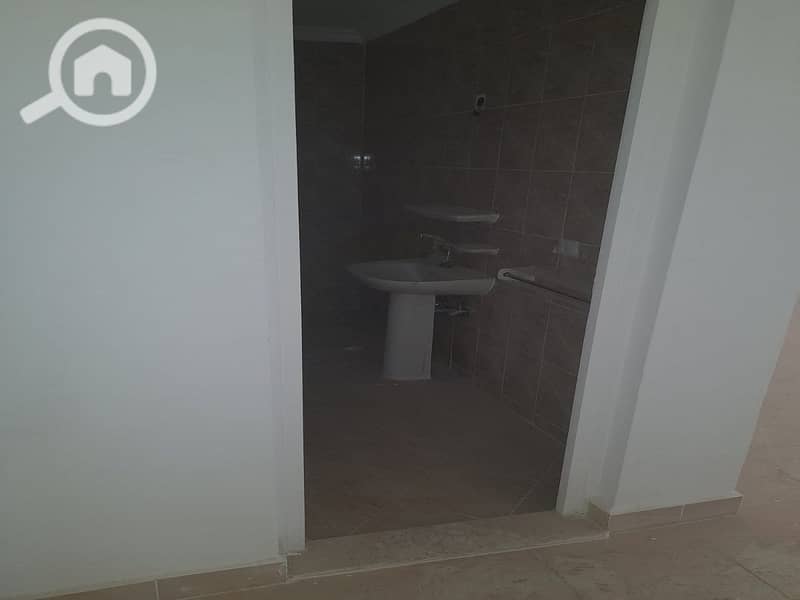 7 27fc40ef-9fef-4ddb-b2a6-090ded3340c2. jpg