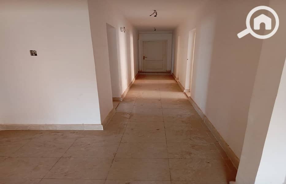 5 231dbe9a-6013-4448-a8f1-a70e7d53f368. jpg