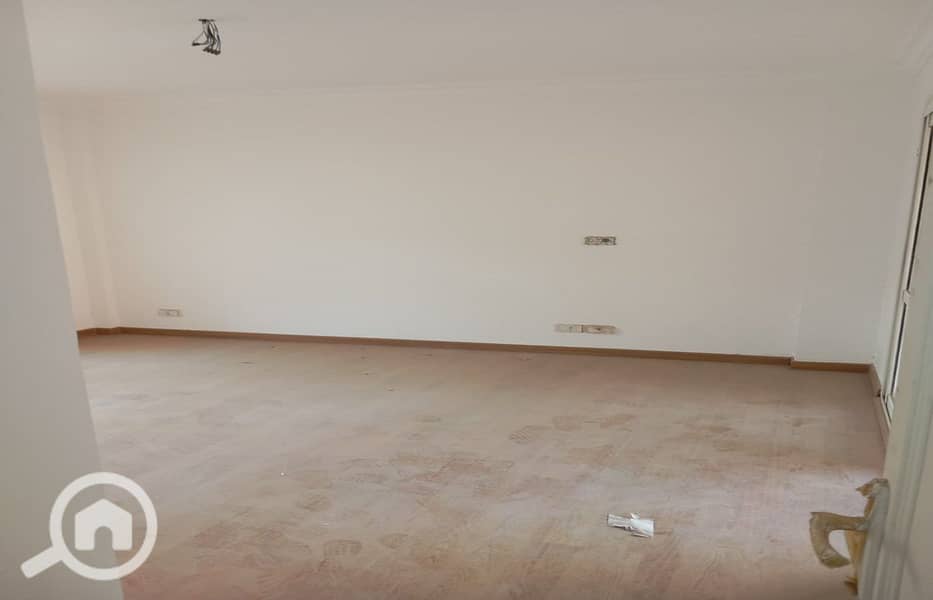 7 97d2d4aa-2d4f-40ca-ab22-c596062c9ccd. jpg