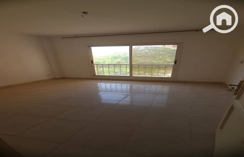 10 ad54ff6c-cd53-49a9-ace8-35b8d35fddee. jpg