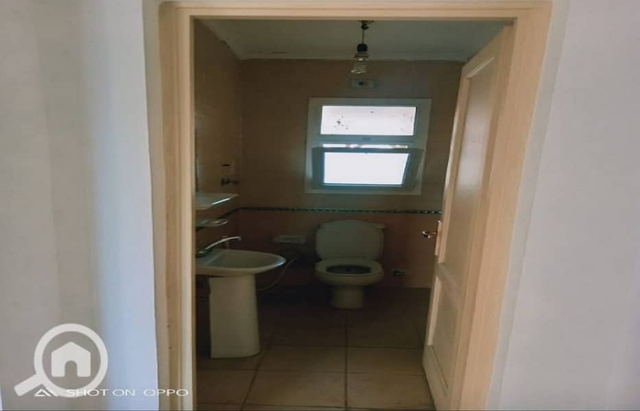 18 يسريسرث. jpg