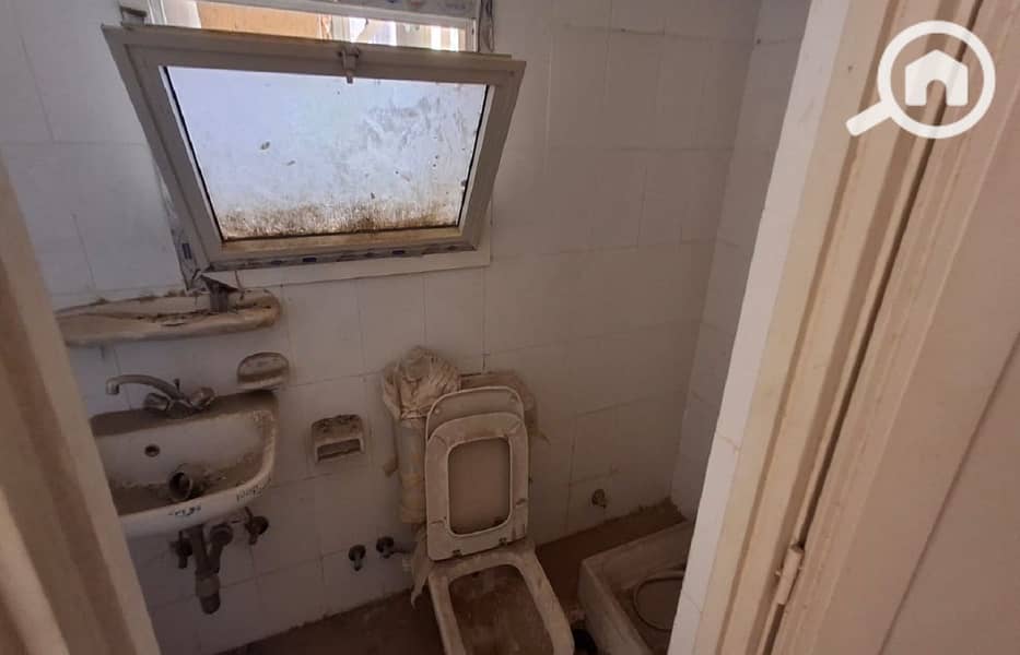 27 515e672f-fea6-4c7d-9354-aca6899afe1e. jpg