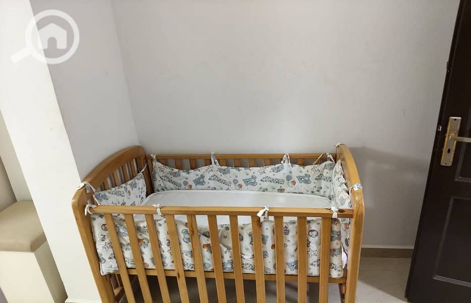 32 e00d09d6-91f9-44b1-ac27-8784954fb2ae. jpg