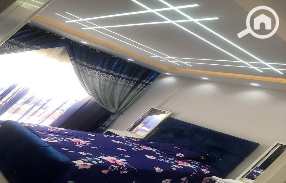 8 a53cddf7-b648-49d5-8030-1007a43bdf5f. jpg