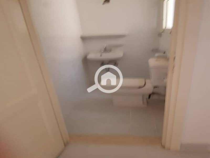 5 4f259ca6-4a47-449c-aab8-9be90959db6f. jpg