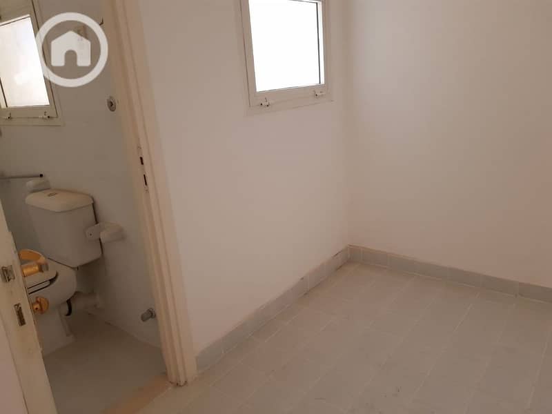 13 ff0a4f26-736a-4700-8221-09ad501f2580. jpg