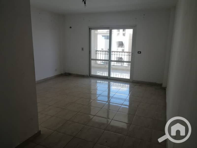 5 4a3564c0-99c0-47f4-8b56-e0d906652944. jpg