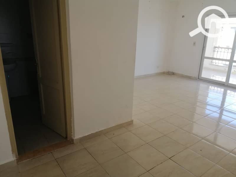 12 b6a4e480-31d1-40a2-8350-4cabafeb5a47. jpg