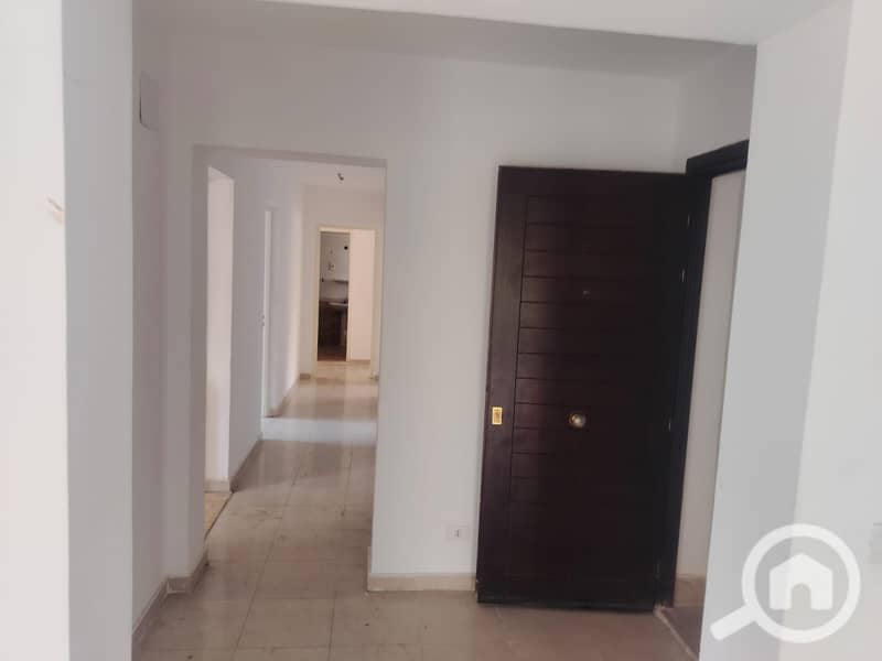 10 3074d47f-a383-4e1b-b016-df1e11f75274. jpg