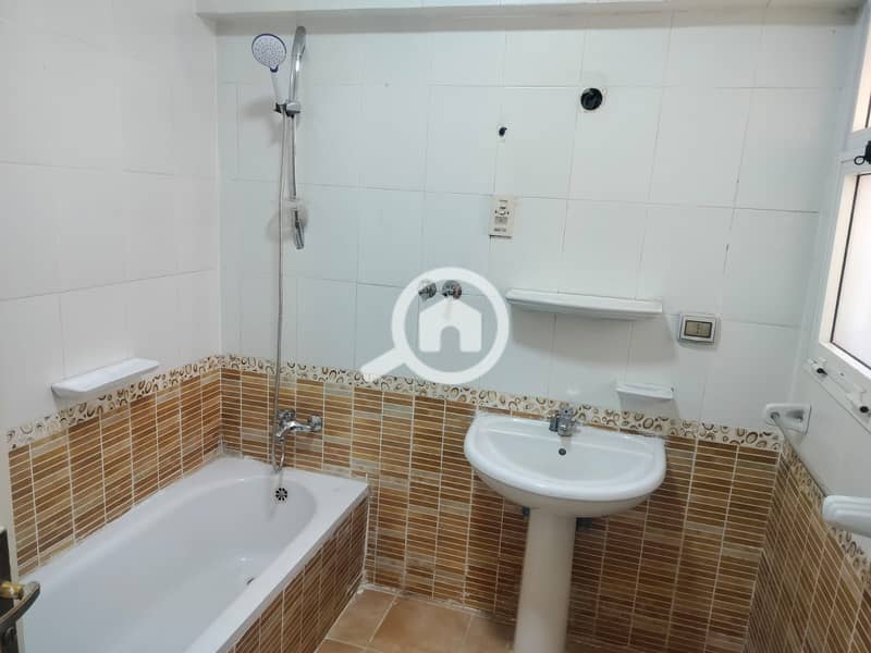 11 7f213c6e-ebbe-4ced-ba2d-febe9b308886. jpg