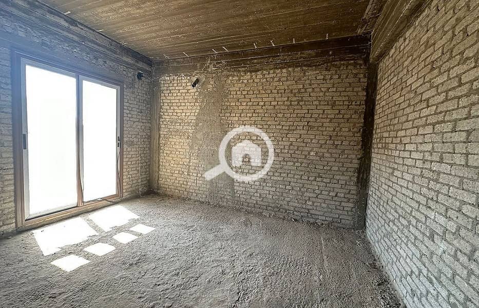 4 4cfc97f5-e06d-403e-9536-8e38db3523ef. jpg