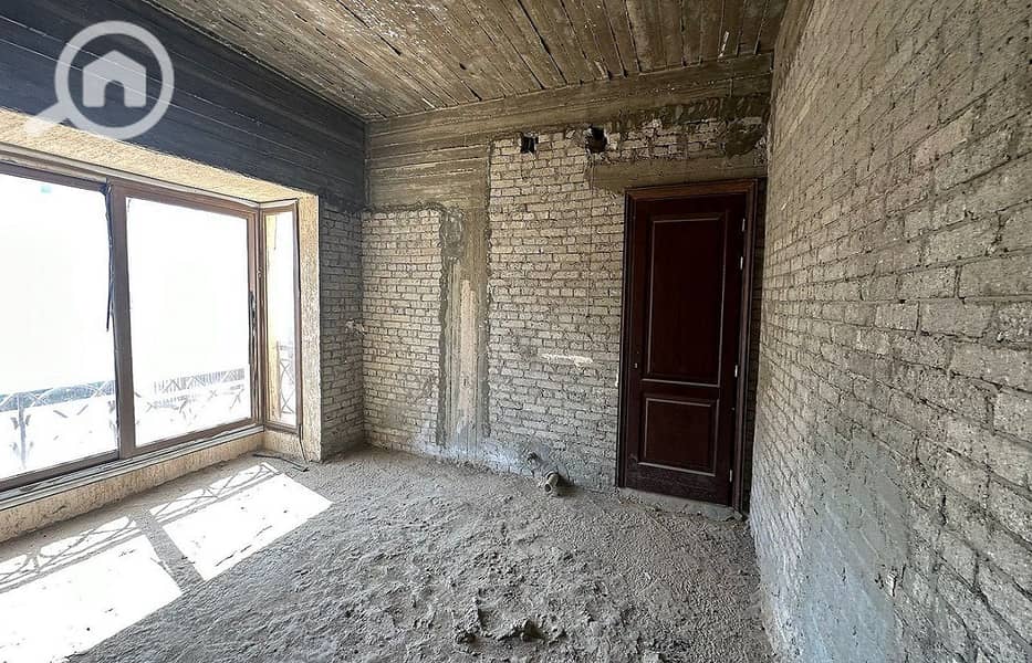 5 31f47486-b7d3-4c2a-b65d-b20eb7b23d38. jpg