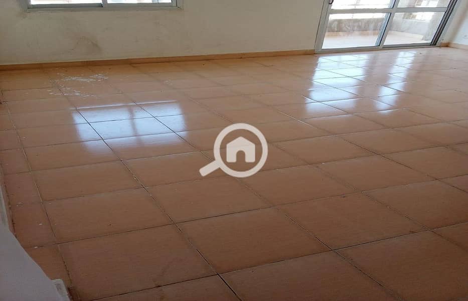 2 8ff639b6-a788-4824-9e3d-86c0d1153b12. jpg