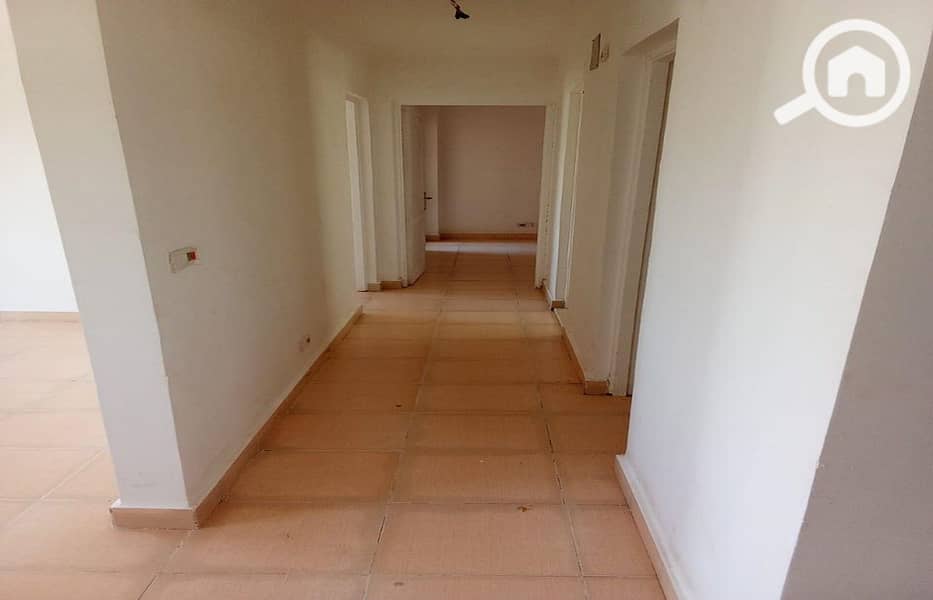 6 b4a3d5e8-9855-472e-bc2c-f7fd86c7fa6f. jpg