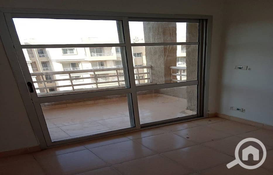 9 9ea0b466-f1b5-4dc6-a01a-26dd8842f5cf. jpg