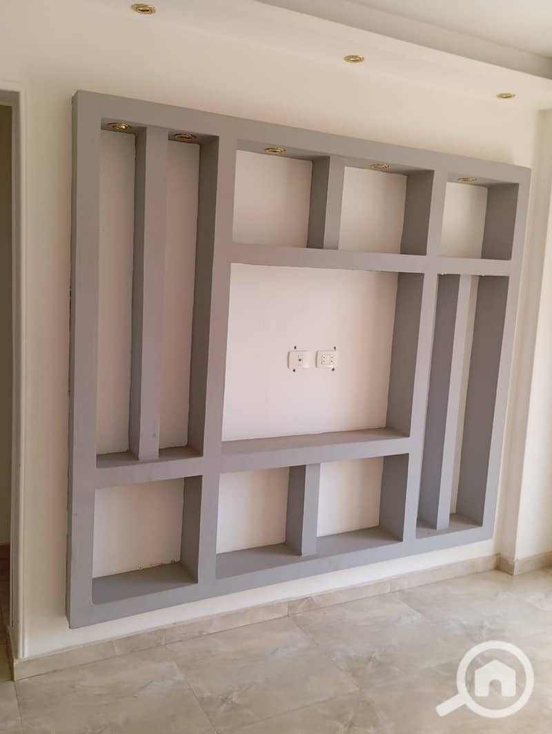 8 103e7767-0fdb-4c65-a5ab-a57648e4c111. jpg