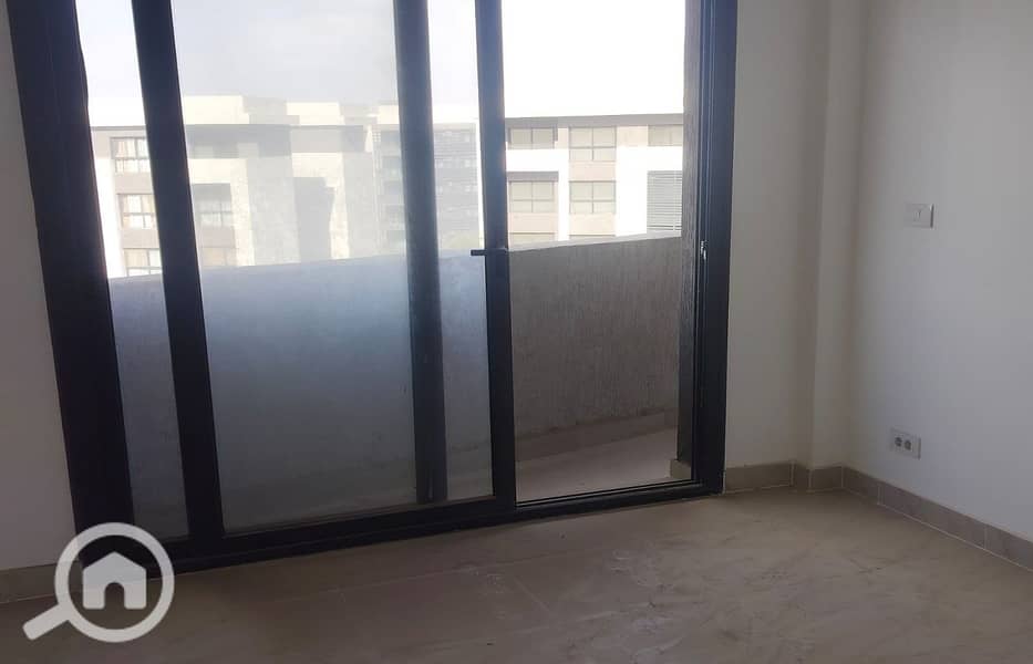 6 43e6f8ae-d823-43cd-a64c-da91bf55a568. jpg