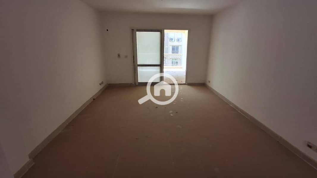 4 7f4a47aa-8054-4b82-b0dd-a726e99902c9. jpg