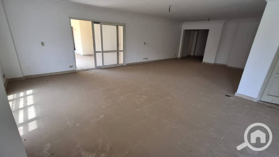 13 d15544e3-32d6-474b-83ab-6b169c1b06df. jpg