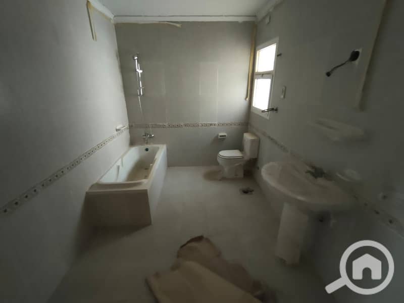 5 9a452ede-65eb-44c2-99bb-cd103b5c8fdf. jpg