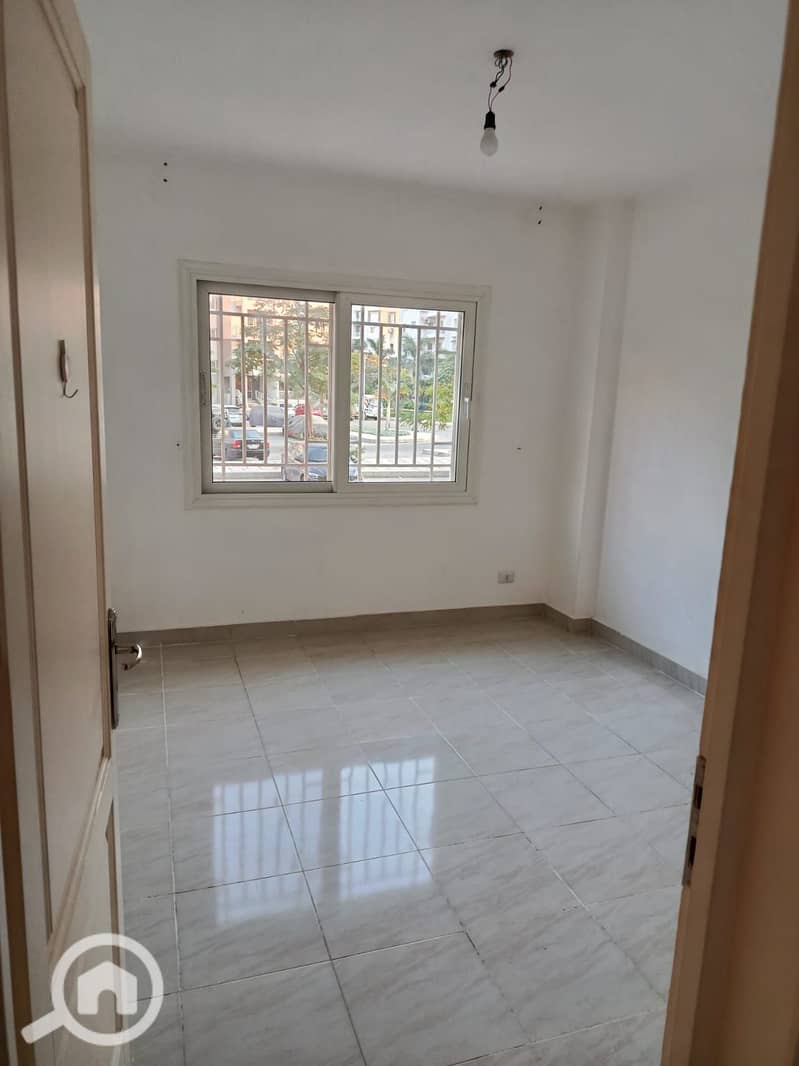 5 7b08bb65-bce2-4582-9f5c-b0bb1dd4d85c. jpg