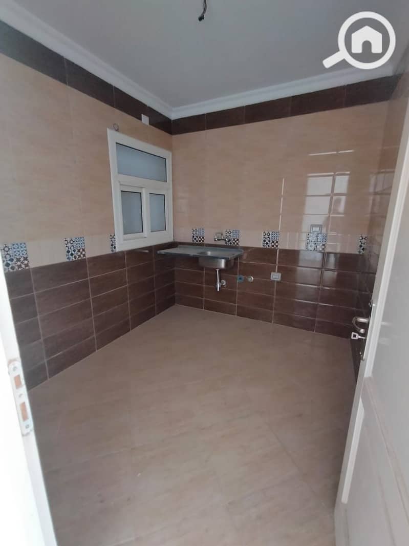 5 d3b4d0d2-9a63-4363-8ce1-0541e06eceeb. jpg