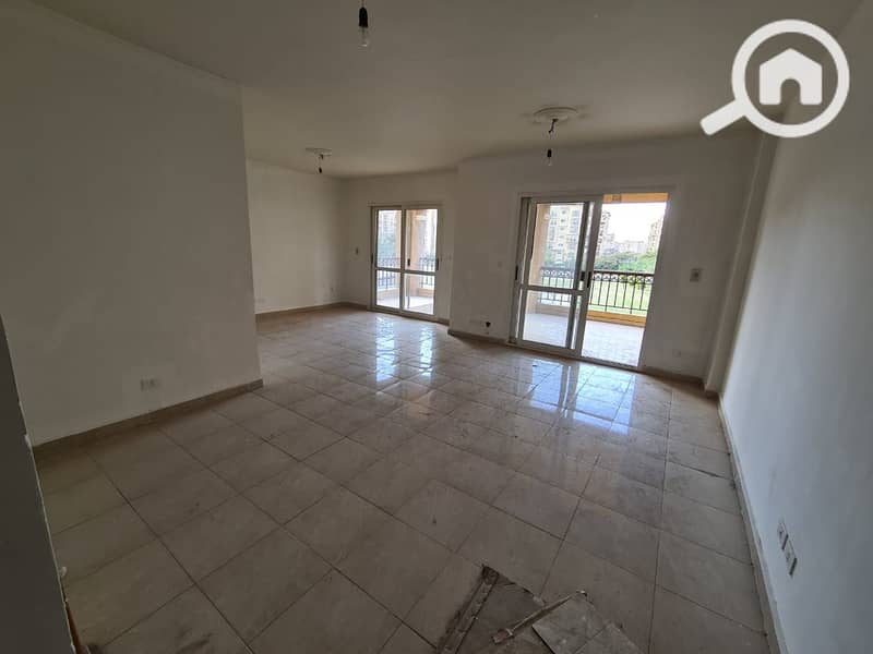 4 3ba4b953-3c70-44e4-a814-adc16c8bd020. jpg