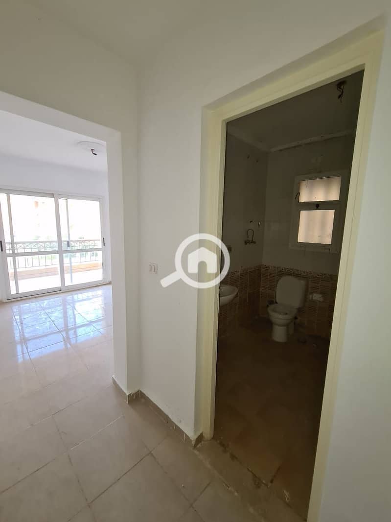 8 61fa18a8-4d94-4c4c-b611-f1c785bdf3ea. jpg