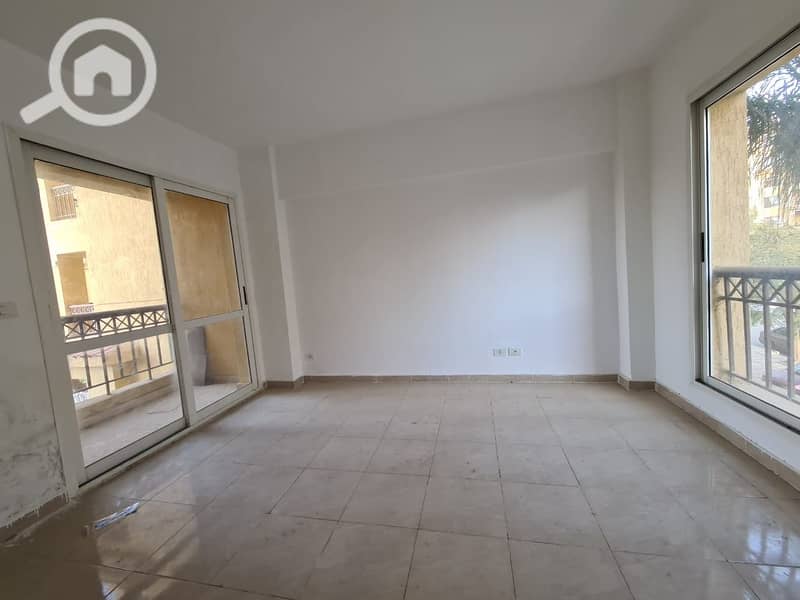 15 f98a9c4d-b5a3-4ea2-a817-b5dee6e02bca. jpg