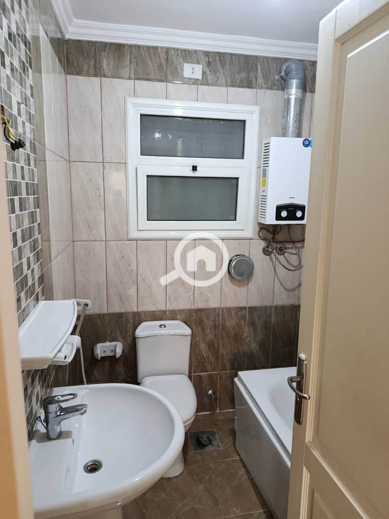 6 3a76a867-edfe-4a3e-9625-0cd48900e3b8. jpg