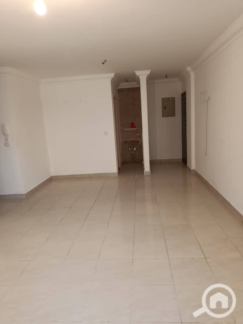 10 4978d37b-1e38-4df4-a314-787a9a5efab0. jpg